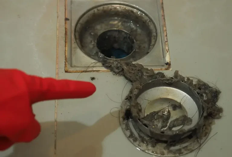 banner-apa si canalizare-Mirosul de canalizare-02b