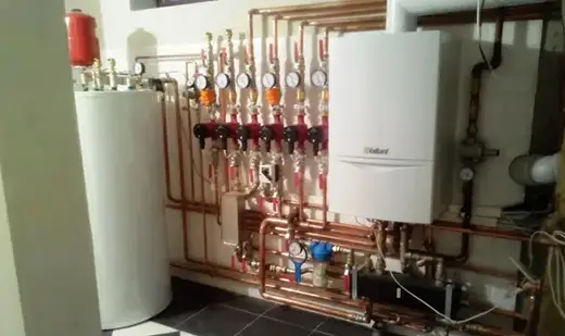 reparatii-instalatii-termice-si-centrale-servicii-instalator-brasov-03-Centrala termică nu produce apă caldă