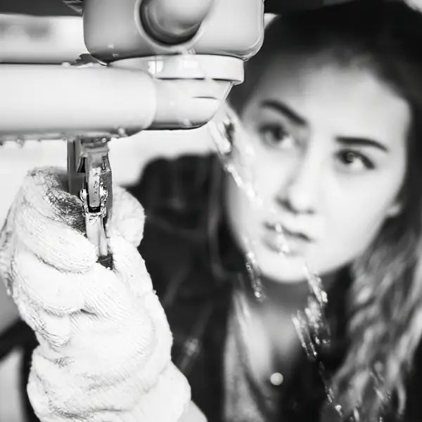 servicii icoane-instalator-brasov-servicii-urgente-Robinet care picură